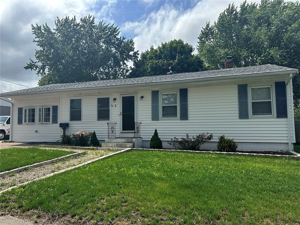 5 Deborah Avenue Coventry, RI 02816 - Photo 26 of 28