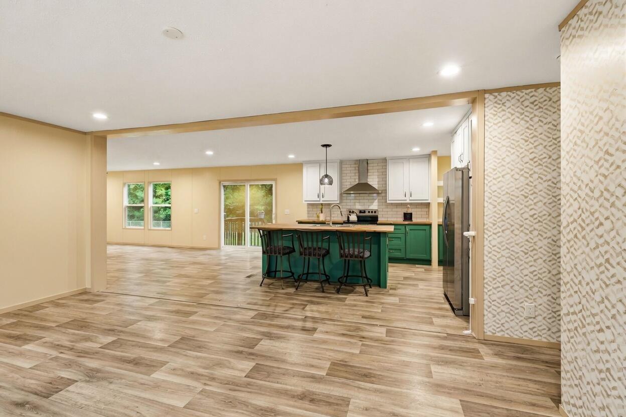 128 Kozy Corner Road Moncks Corner, SC 29461 - Photo 4 of 38 tT8ML