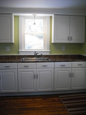 630 East Main Road Middletown, RI 02842 - Photo 12 of 21