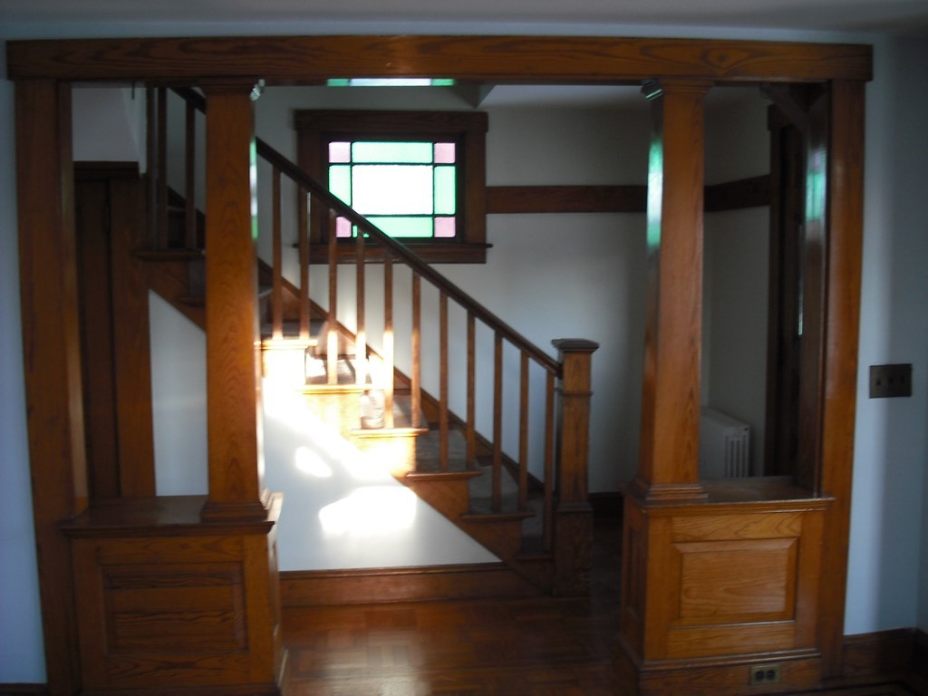 630 East Main Road Middletown, RI 02842 - Photo 4 of 21