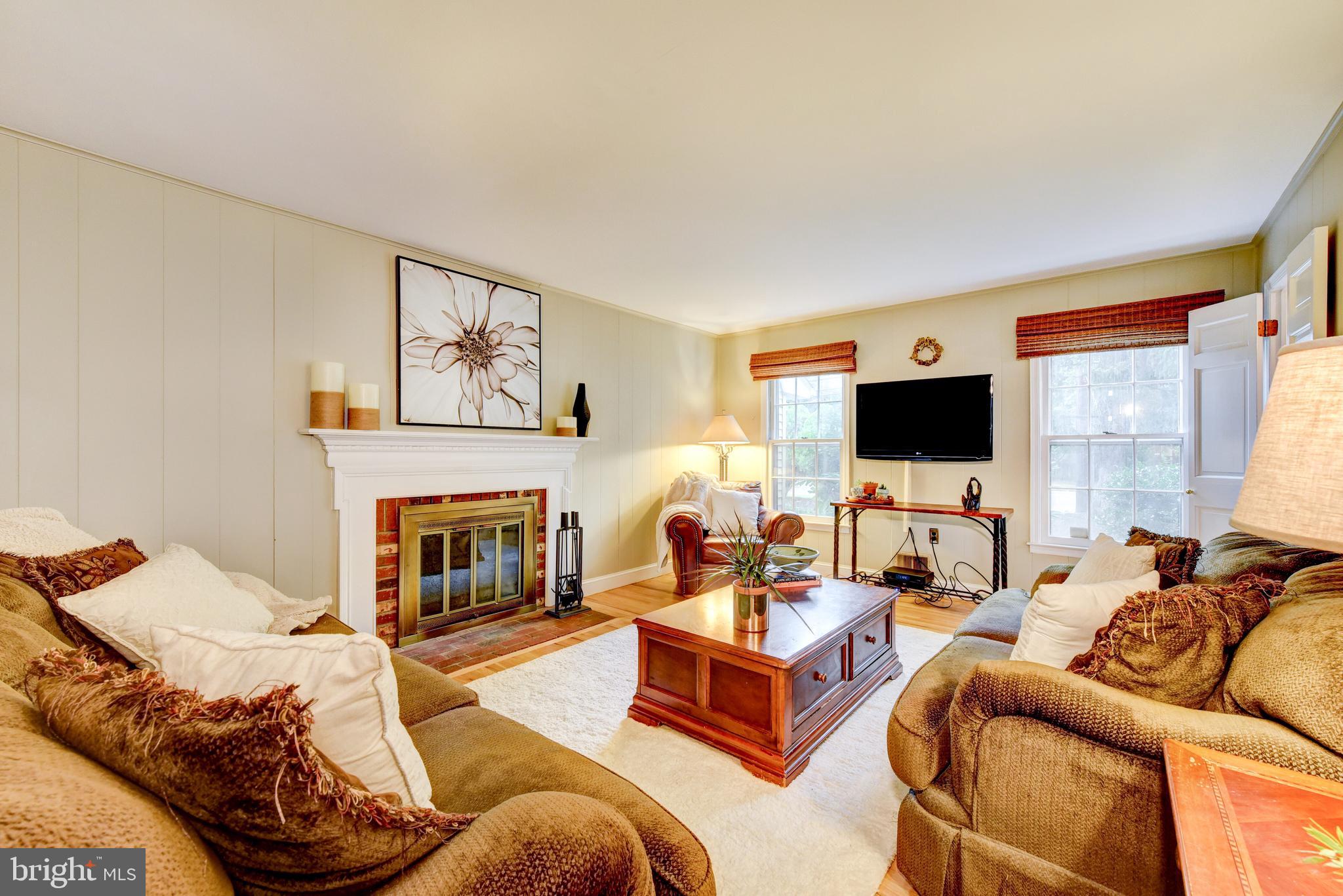280 Clarksville Road Princeton Junction, NJ 08550 - Photo 22 of 54 Family Room