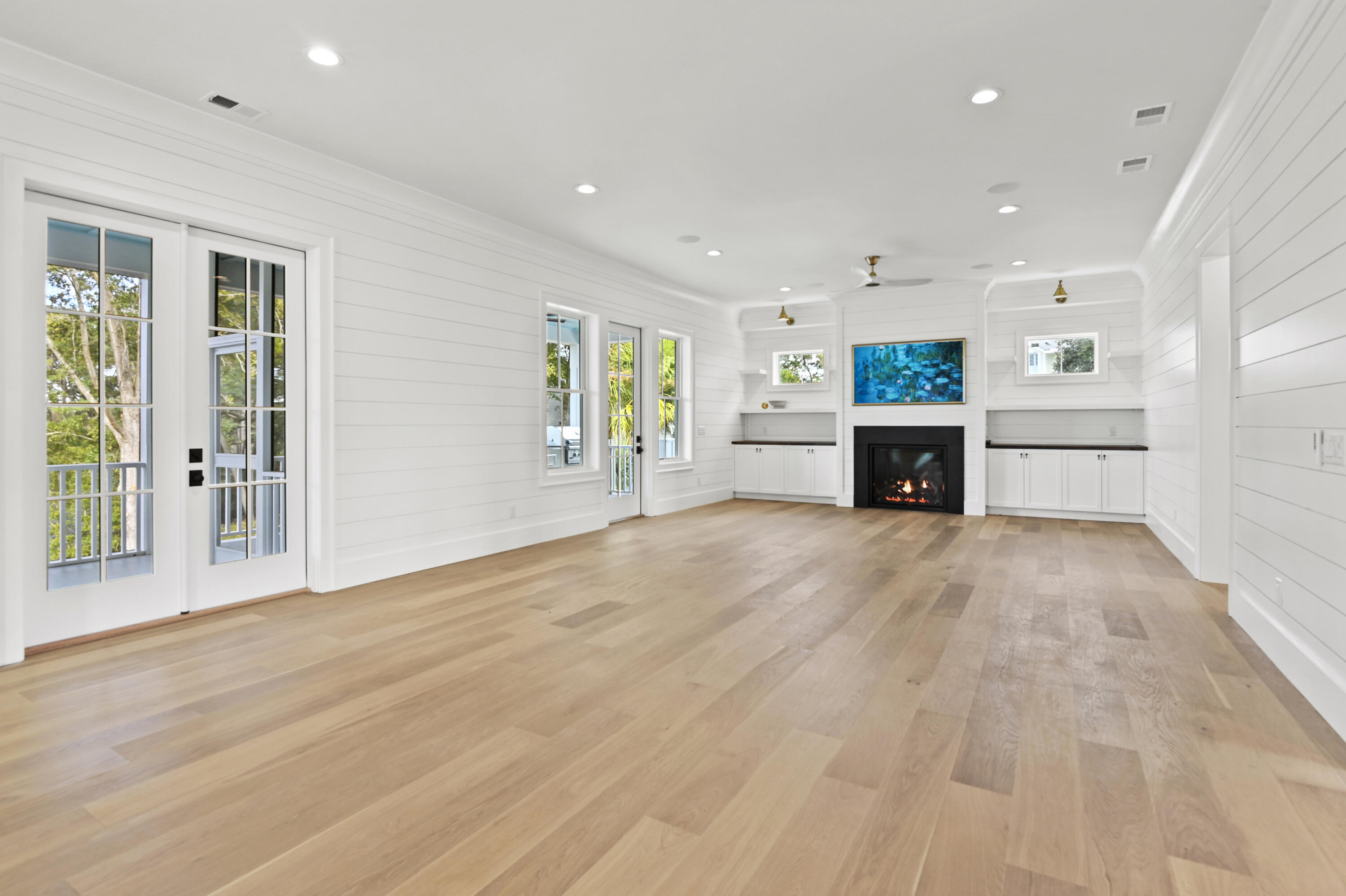4180 Victory Pointe Drive Mount Pleasant, SC 29466 - Photo 20 of 50 Family Rm w/ FP & Custom Cabinets