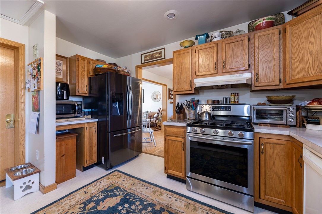 4595 Old Post Road Charlestown, RI 02813 - Photo 4 of 46