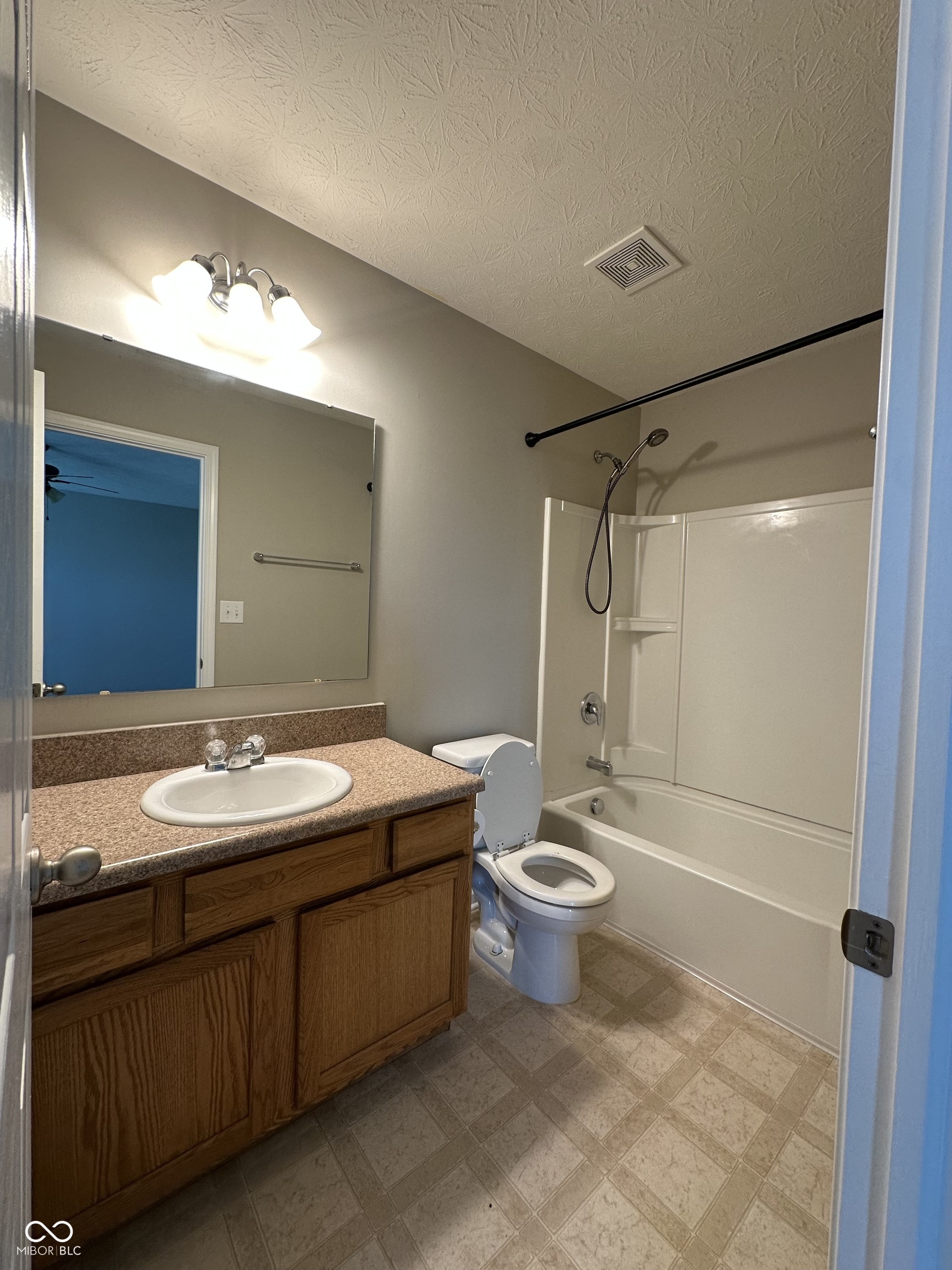 2323 Shadow Bend Drive Columbus, IN 47201 - Photo 15 of 21