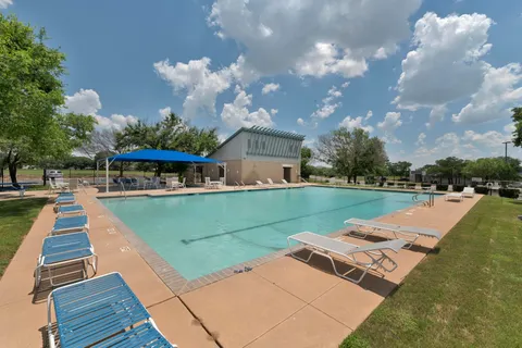 $375,000 | 1402 Highland Drive, Cedar Park, TX 78613