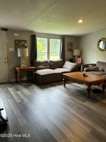 $218,000 | 626 Poyners Road, Moyock, NC 27958