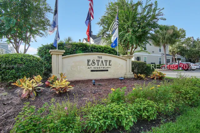 $190,000 | 100 Kensington Boulevard, Unit 815, Bluffton, SC 29910