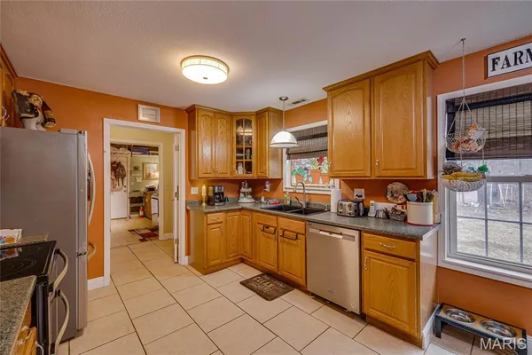 $599,900 | 7630 Hwy A, Belleview, MO 63623