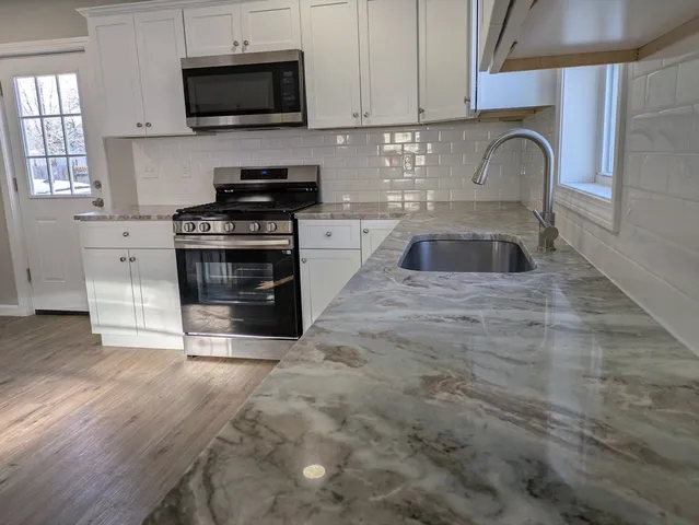 $2,350 | 130 Dickinson Street, Unit 130, Springfield, MA 01108