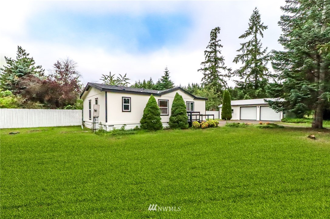 18501 Ivan Street Southwest Rochester, WA 98579 - Photo 2 of 34