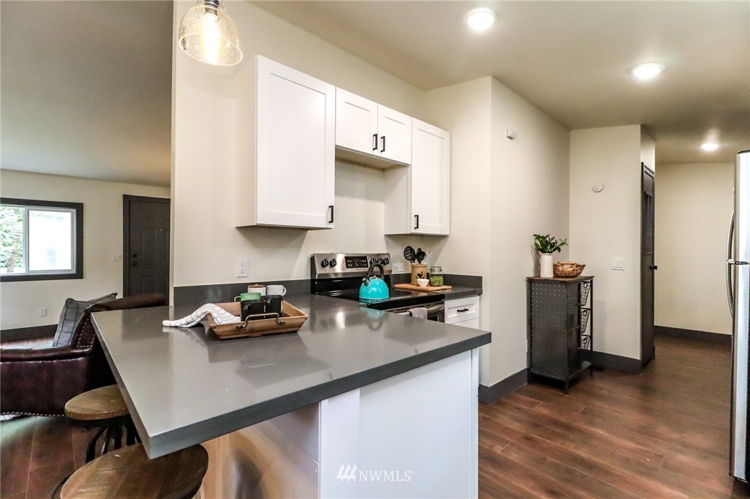 18501 Ivan Street Southwest Rochester, WA 98579 - Photo 14 of 34