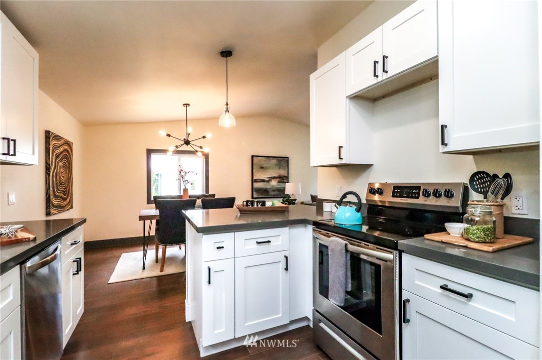18501 Ivan Street Southwest Rochester, WA 98579 - Photo 18 of 34