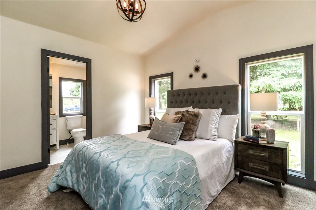18501 Ivan Street Southwest Rochester, WA 98579 - Photo 23 of 34