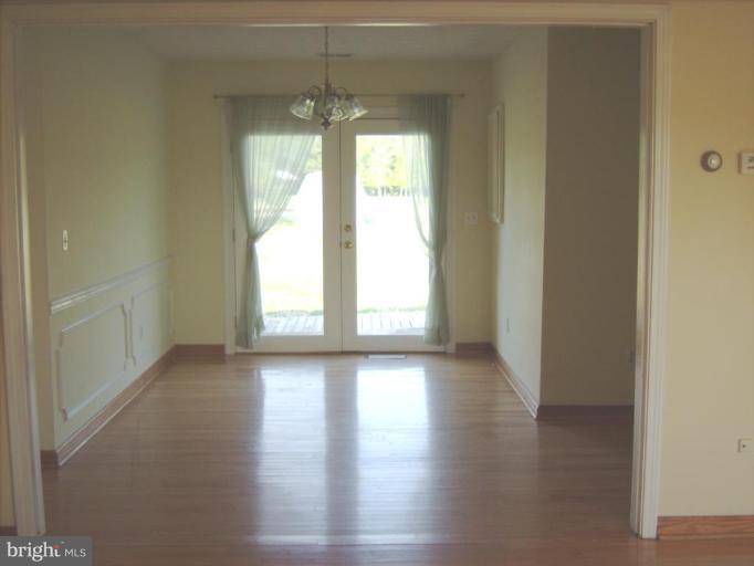 11181 Rogues Road Midland, VA 22728 - Photo 14 of 14 Dining Room