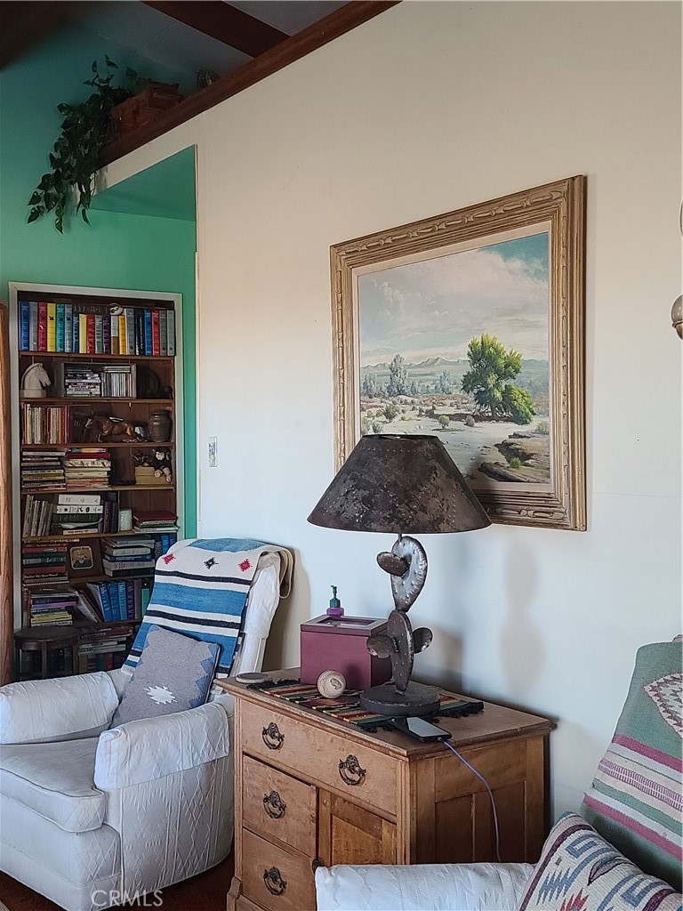 62360 San Andreas Road Joshua Tree, CA 92252 - Photo 4 of 69 Living room