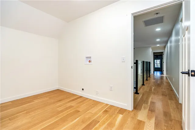 $1,275,000 | 247 Glen Hill Drive, North Kingstown, RI 02874