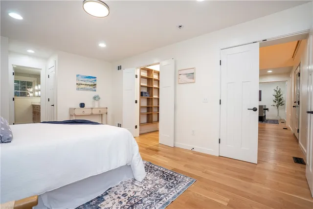 $1,275,000 | 247 Glen Hill Drive, North Kingstown, RI 02874