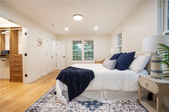 $1,275,000 | 247 Glen Hill Drive, North Kingstown, RI 02874