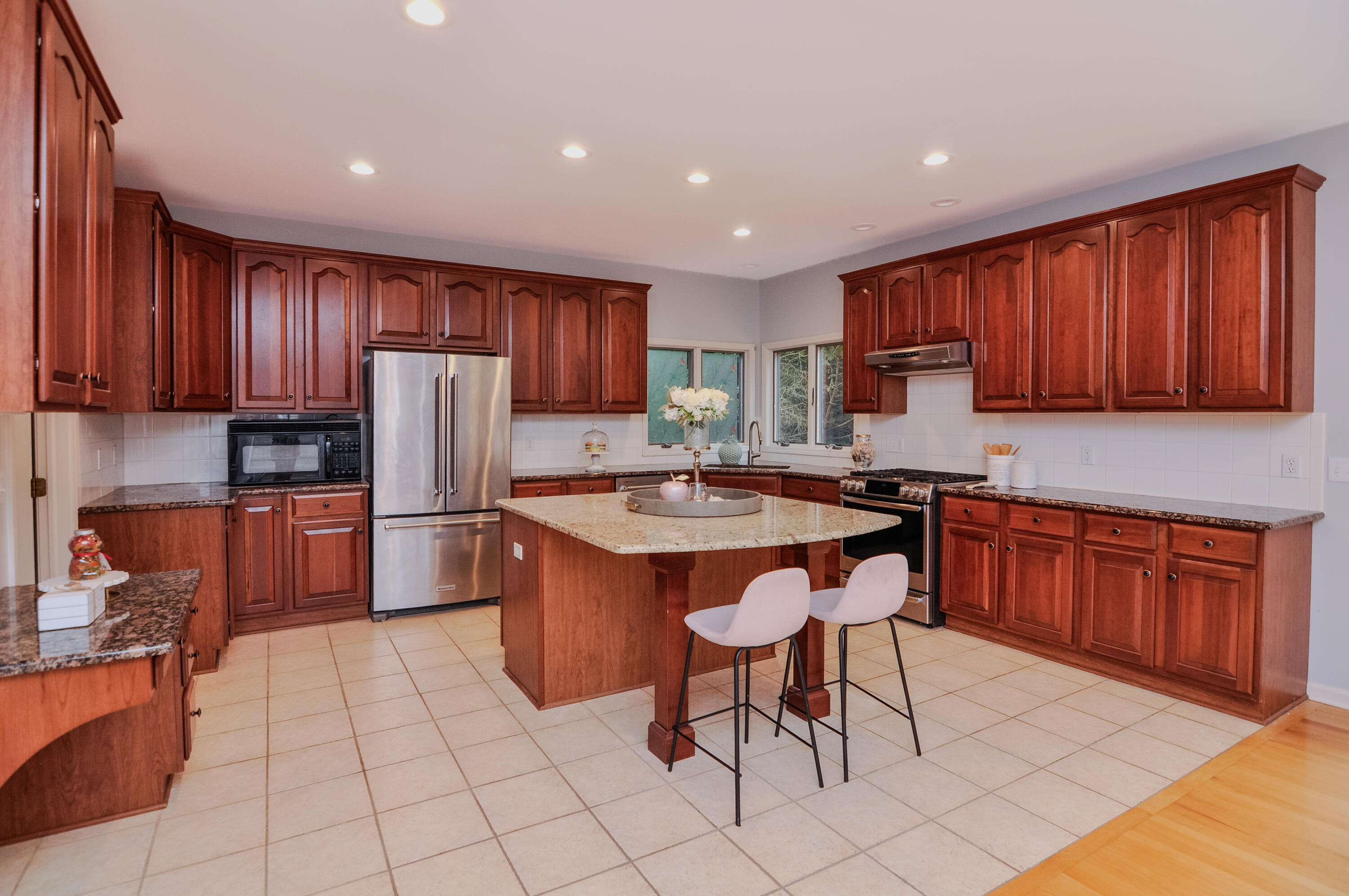 588 Green Road Ann Arbor, MI 48105 - Photo 33 of 105 031