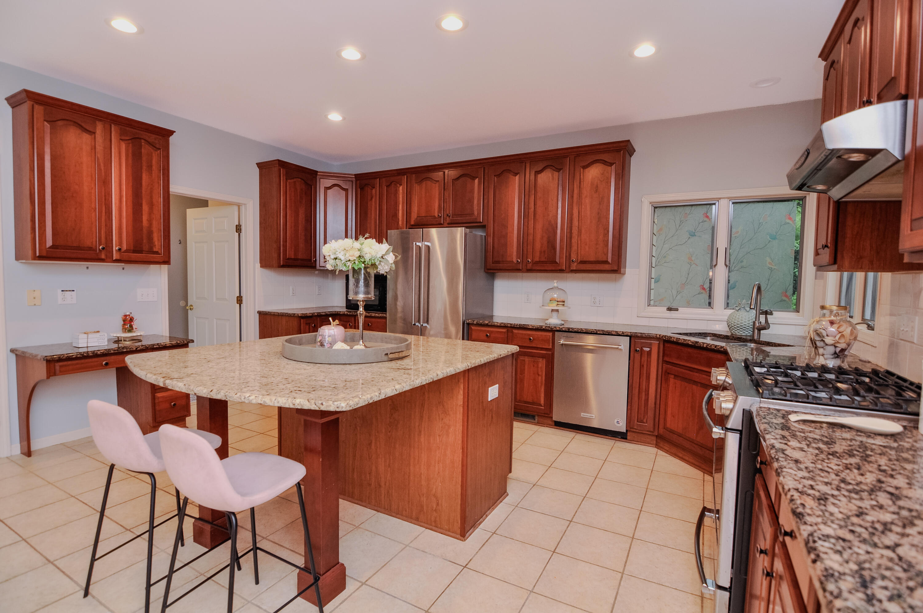 588 Green Road Ann Arbor, MI 48105 - Photo 37 of 105 035