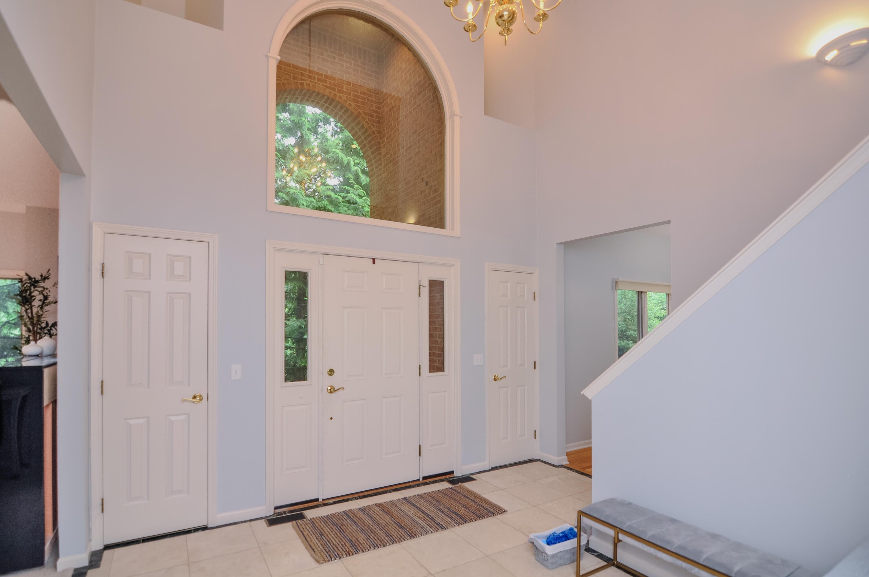 588 Green Road Ann Arbor, MI 48105 - Photo 5 of 105 003