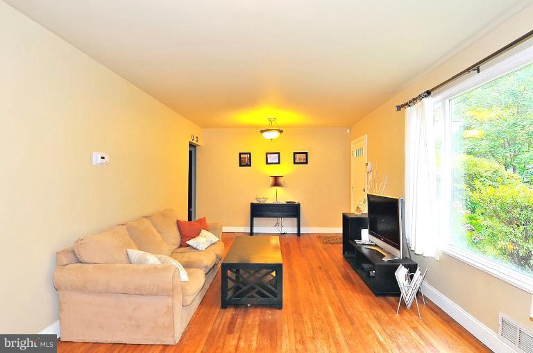 11605 Gail Street Silver Spring, MD 20902 - Photo 14 of 17 Family Room