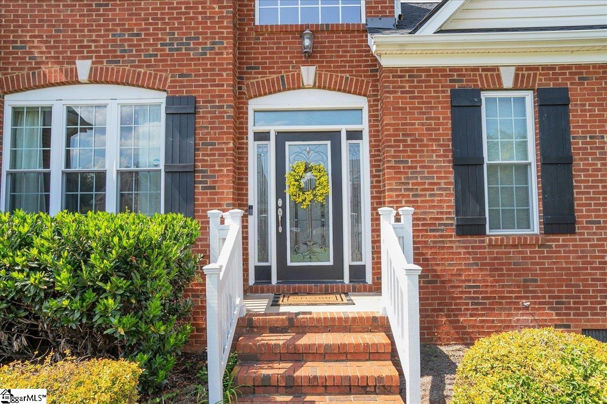 112 Summer Hill Road Simpsonville, SC 29681 - Photo 4 of 50 Gallery Image 4