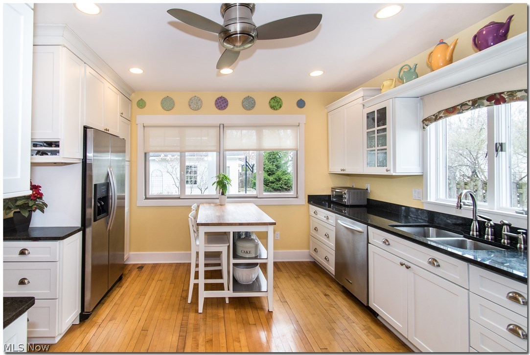 2904 Warrington Road Cleveland, OH 44120 - Photo 13 of 34 Gallery Image 13