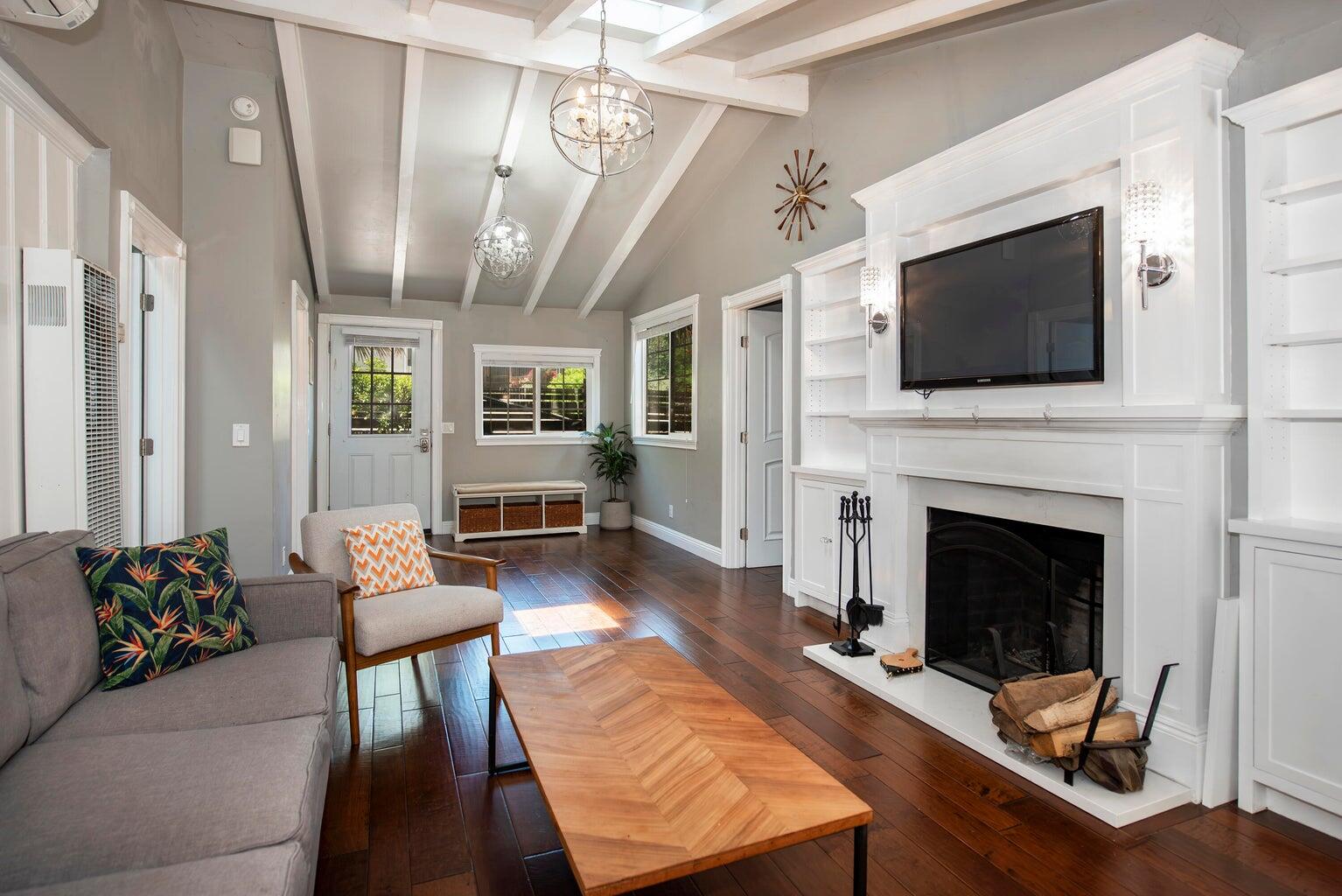 2919 La Combadura Road Santa Barbara, CA 93105 - Photo 2 of 12 2