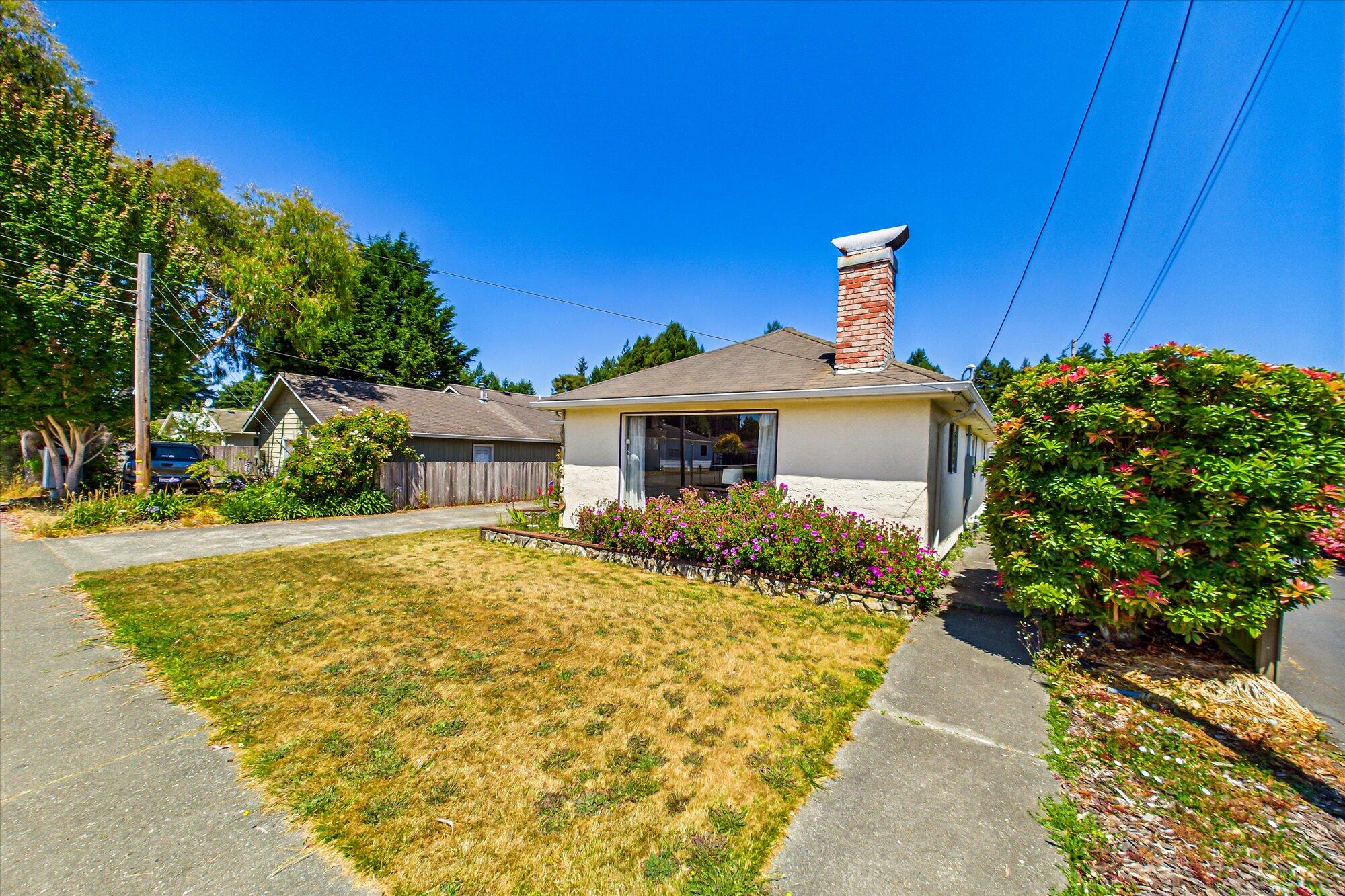 1773 Campton Road Eureka, CA 95503 - Photo 4 of 40 03-1773 Campton-103