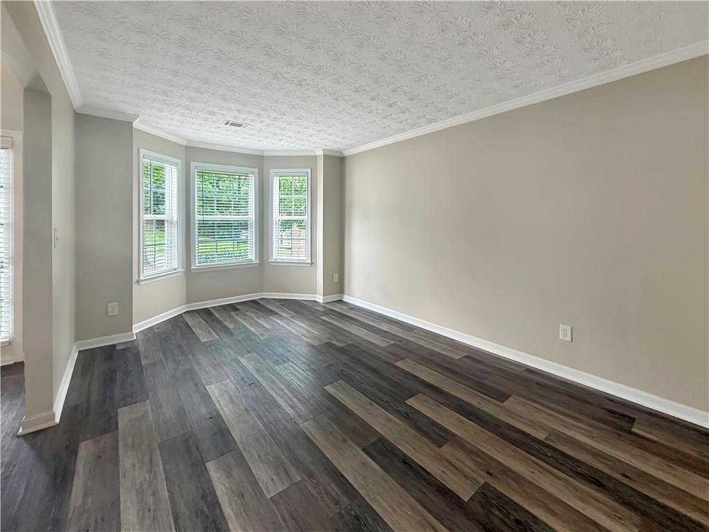 1210 Skylar Ridge Circle Buford, GA 30519 - Photo 6 of 34