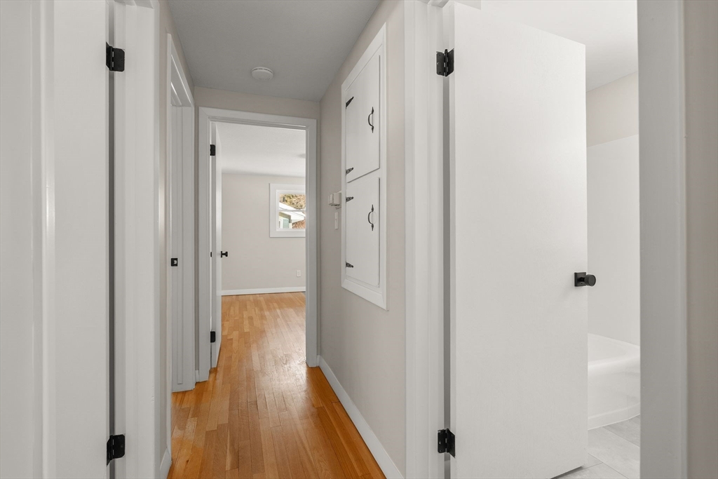 41 Scadding Street Taunton, MA 02780 - Photo 16 of 29