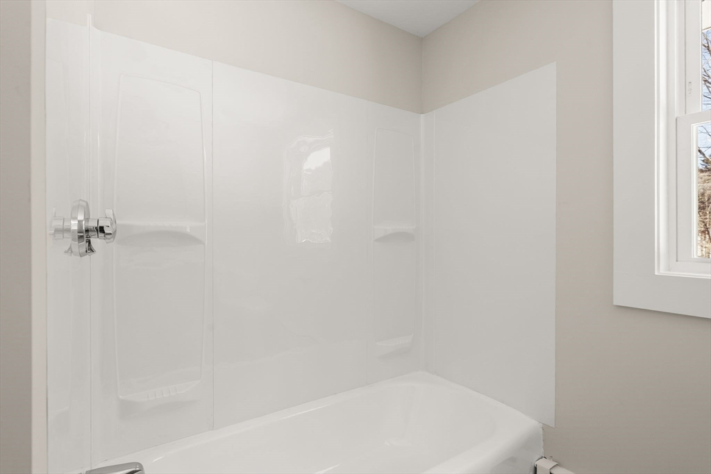 41 Scadding Street Taunton, MA 02780 - Photo 18 of 29