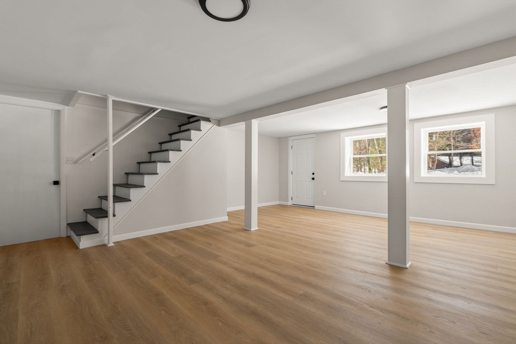 41 Scadding Street Taunton, MA 02780 - Photo 23 of 29