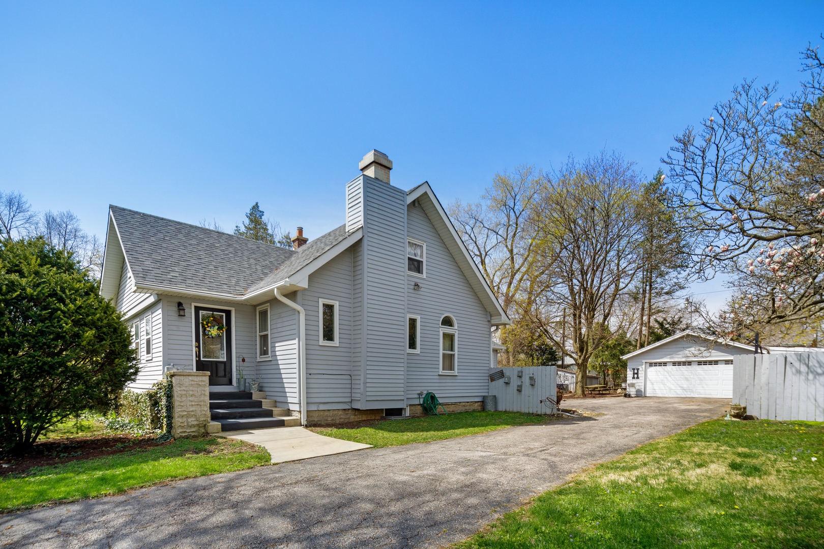 N070 Pleasant Hill Road Wheaton, IL 60187 - Photo 1 of 30