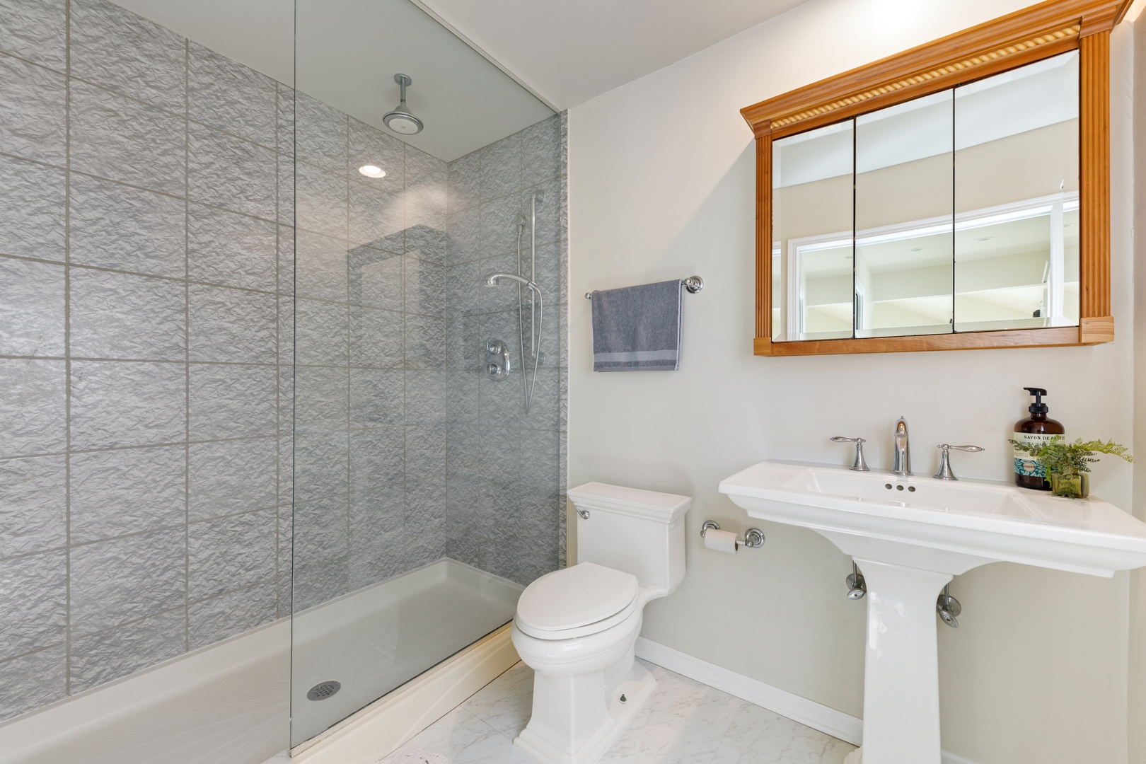 N070 Pleasant Hill Road Wheaton, IL 60187 - Photo 15 of 30