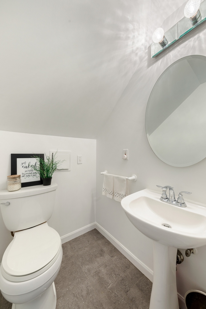 N070 Pleasant Hill Road Wheaton, IL 60187 - Photo 21 of 30