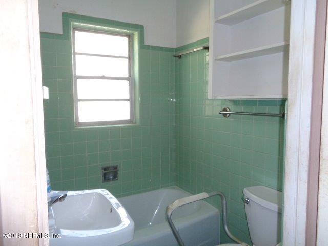 6231 Townsend Road Jacksonville, FL 32244 - Photo 5 of 26 DSC03267