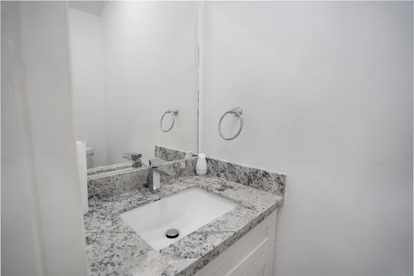 $1,850 | 7914 Laura Koppe Road, Unit B, Houston, TX 77028