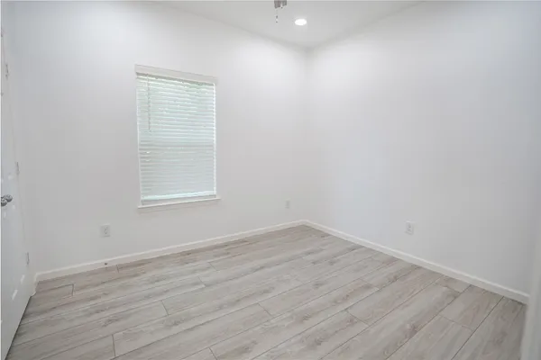 $1,850 | 7914 Laura Koppe Road, Unit B, Houston, TX 77028