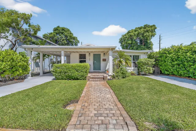 $715,000 | 1001 Northeast 16th Street, Fort Lauderdale, FL 33304