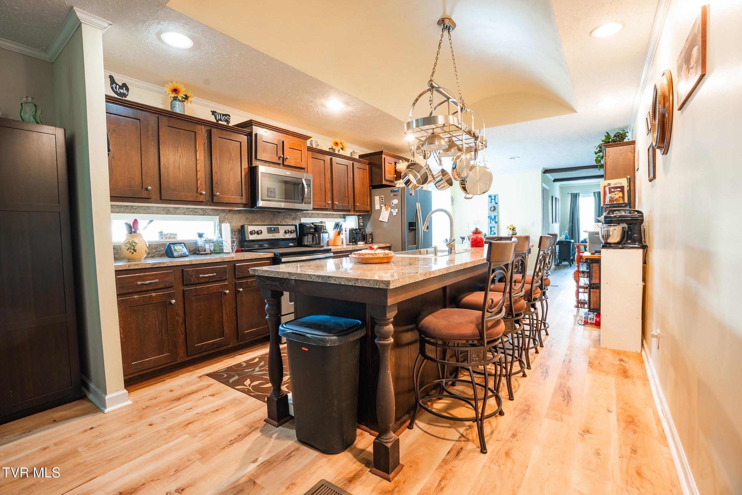 1144 Myrtle Drive Butler, TN 37640 - Photo 12 of 36 Kitchen-compressed