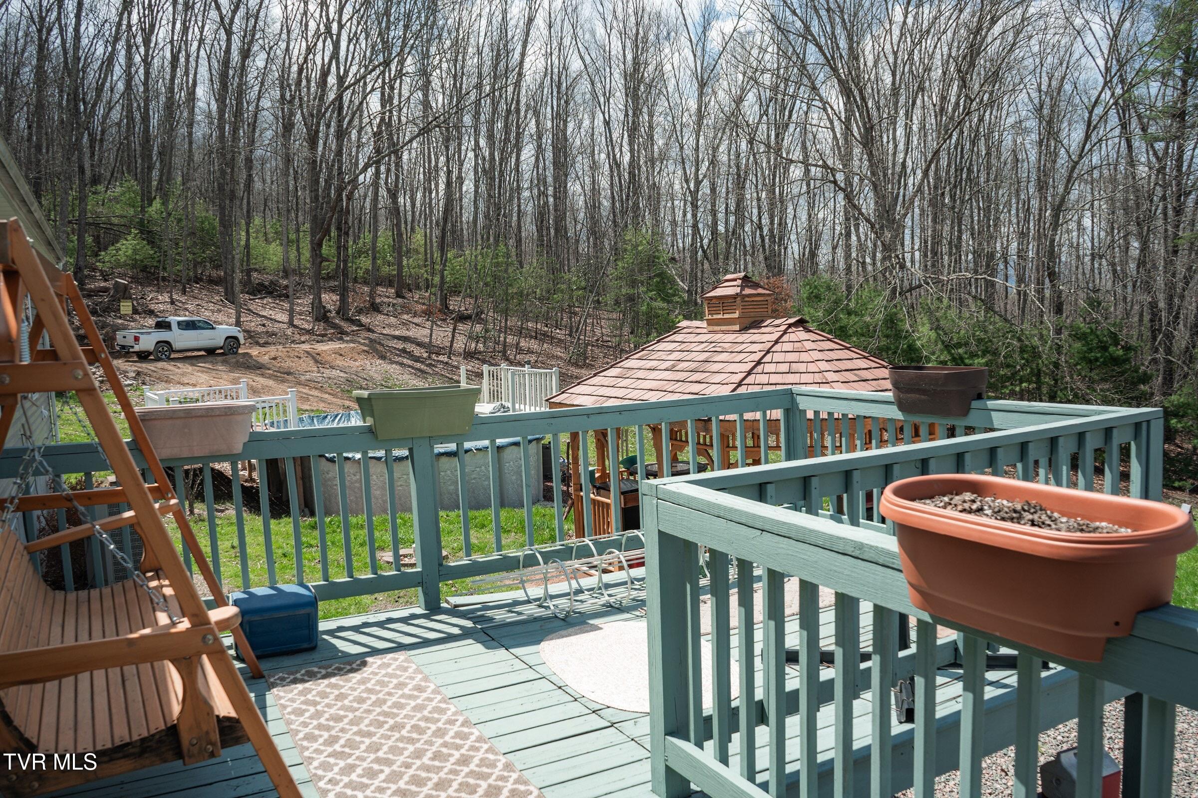 1144 Myrtle Drive Butler, TN 37640 - Photo 25 of 36 back porch 2-compressed
