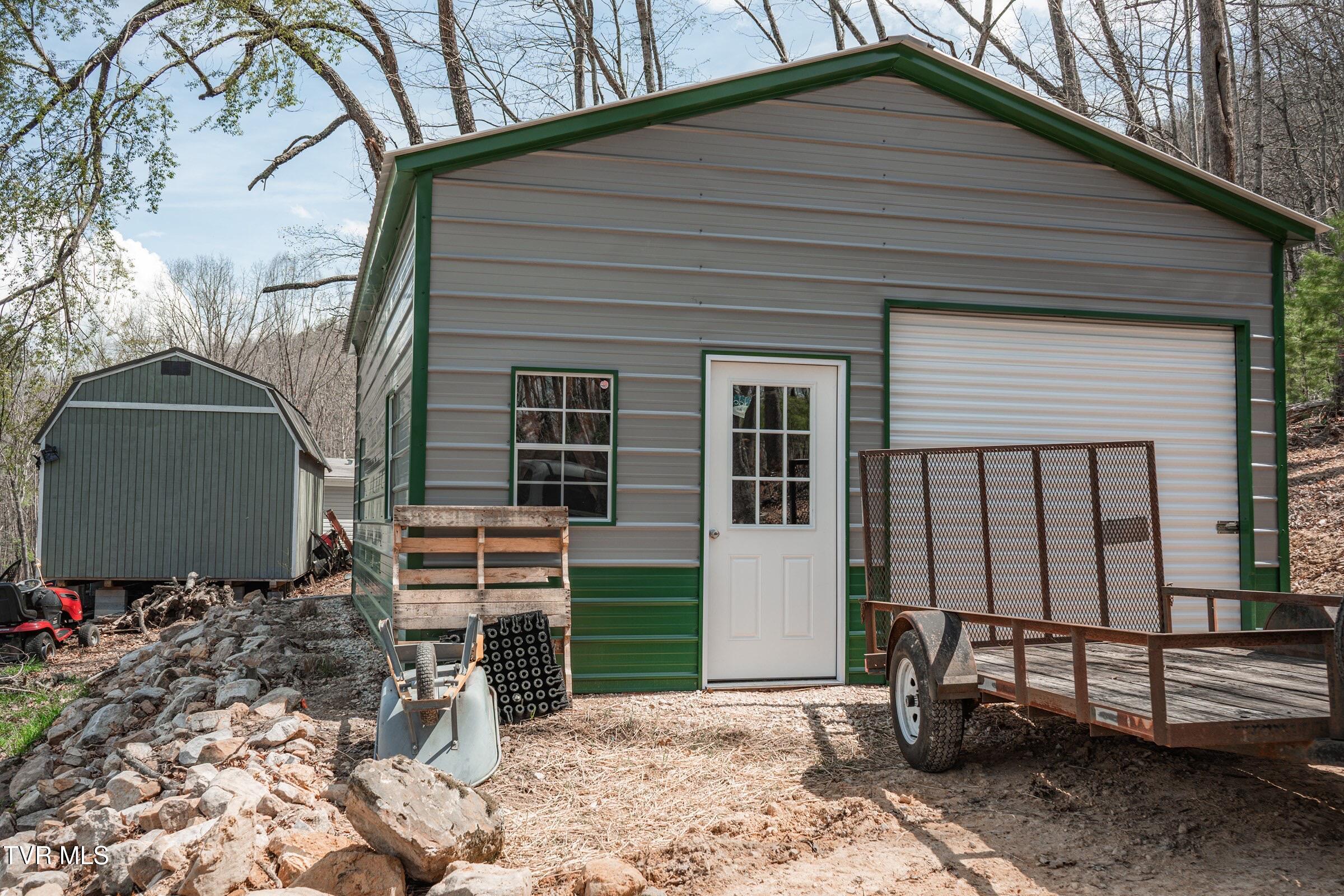 1144 Myrtle Drive Butler, TN 37640 - Photo 30 of 36 Garage 2-compressed