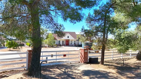 $1,395,000 | 35389 Lynch Lane, Hemet, CA 92544