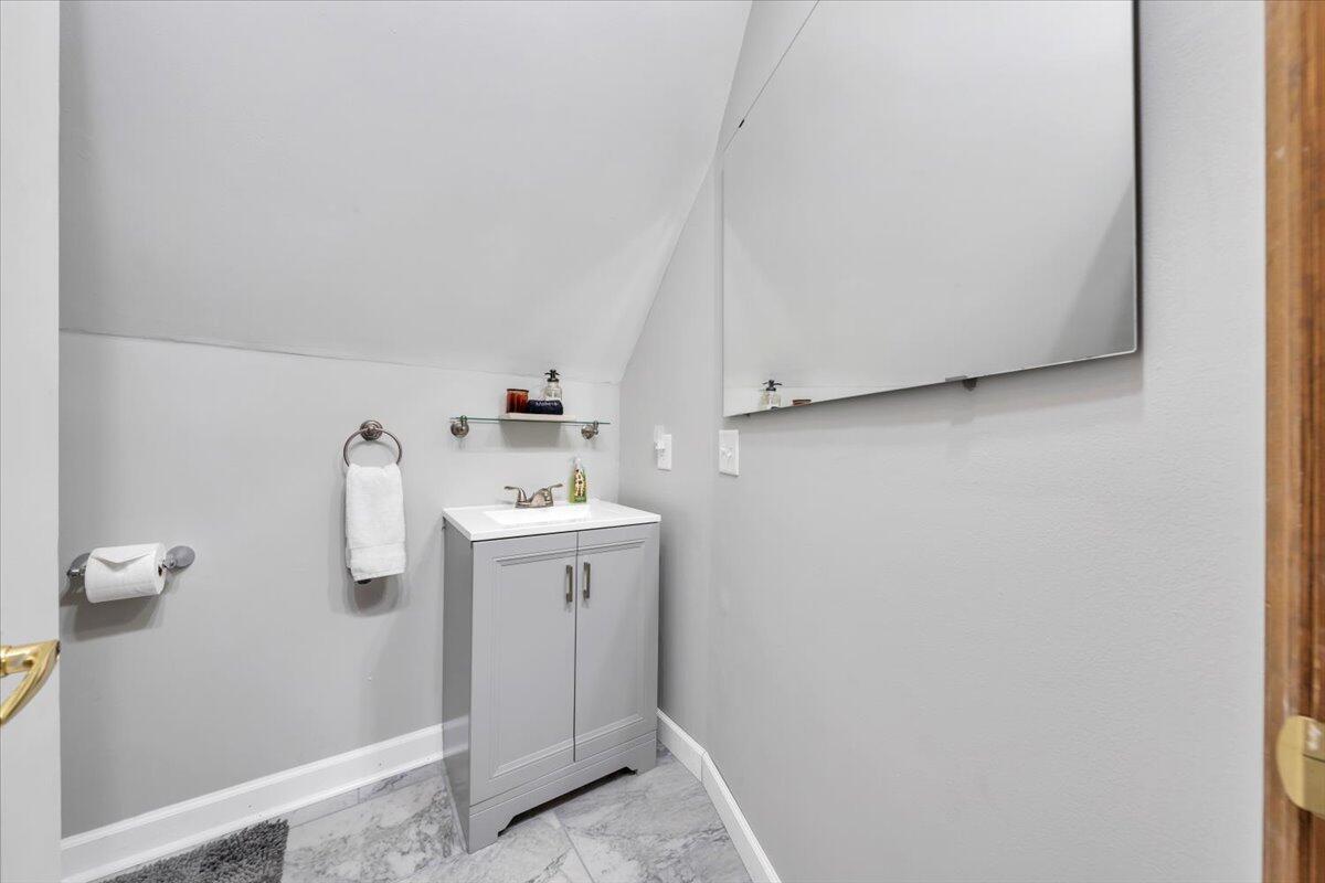 720 Adney Gap Road Callaway, VA 24067 - Photo 39 of 57 33-MIB00288