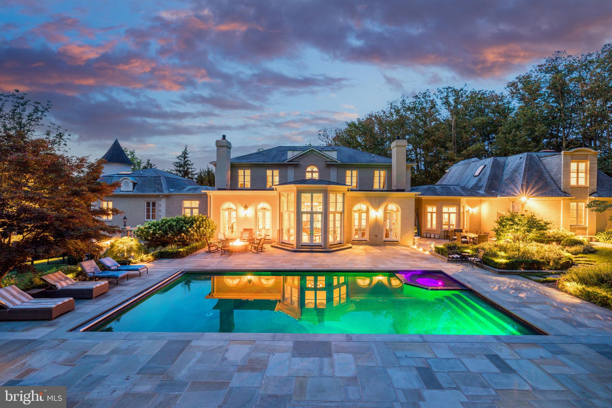 1198 Windrock Drive McLean, VA 22102 - Photo 2 of 26 Breathtaking Swimming Pool