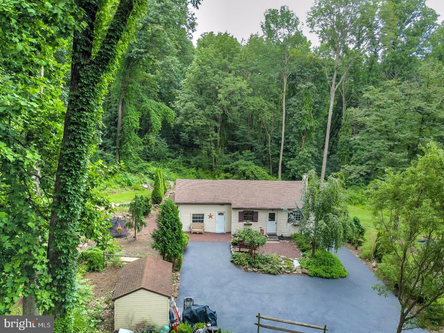 1922 Friedensburg Road Reading, PA 19606 - Photo 20 of 23