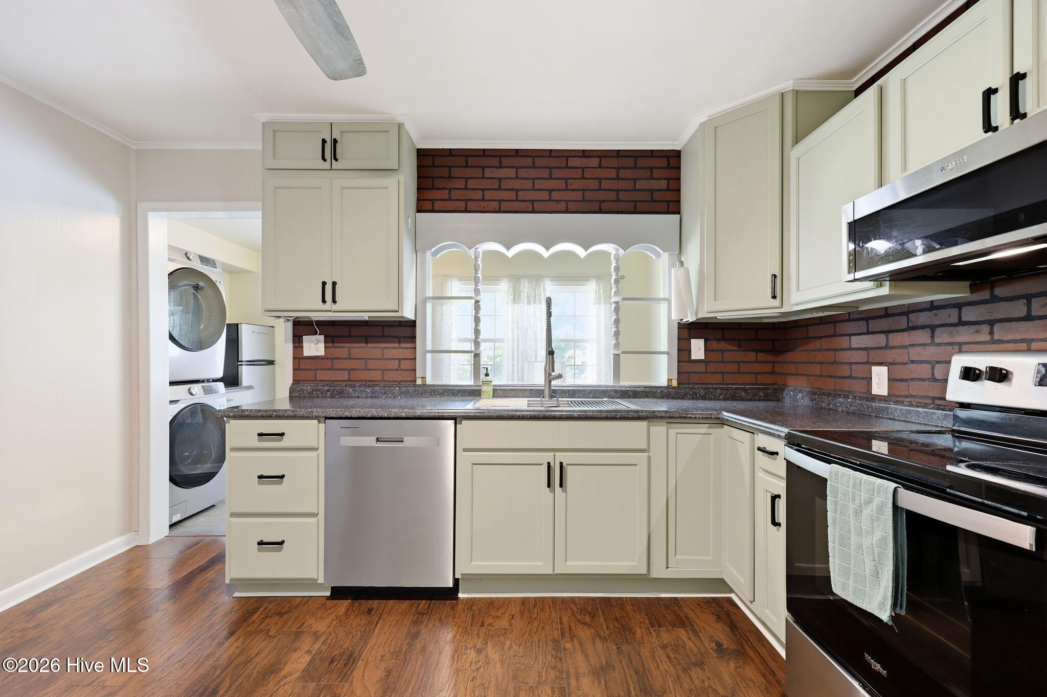 114 Marshallberg Road Smyrna, NC 28579 - Photo 9 of 50