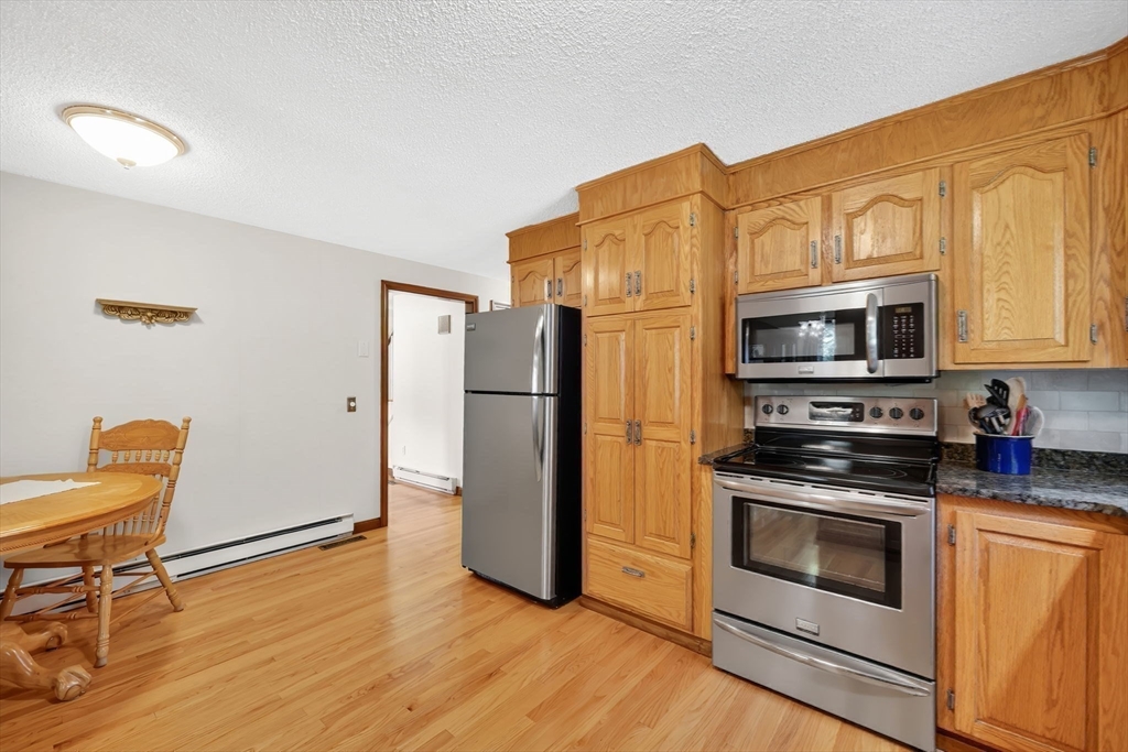 169 Chilson Road West Springfield, MA 01089 - Photo 12 of 42